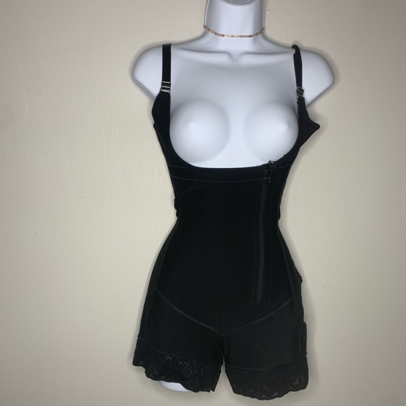 Colombian Faja ! La Genura!